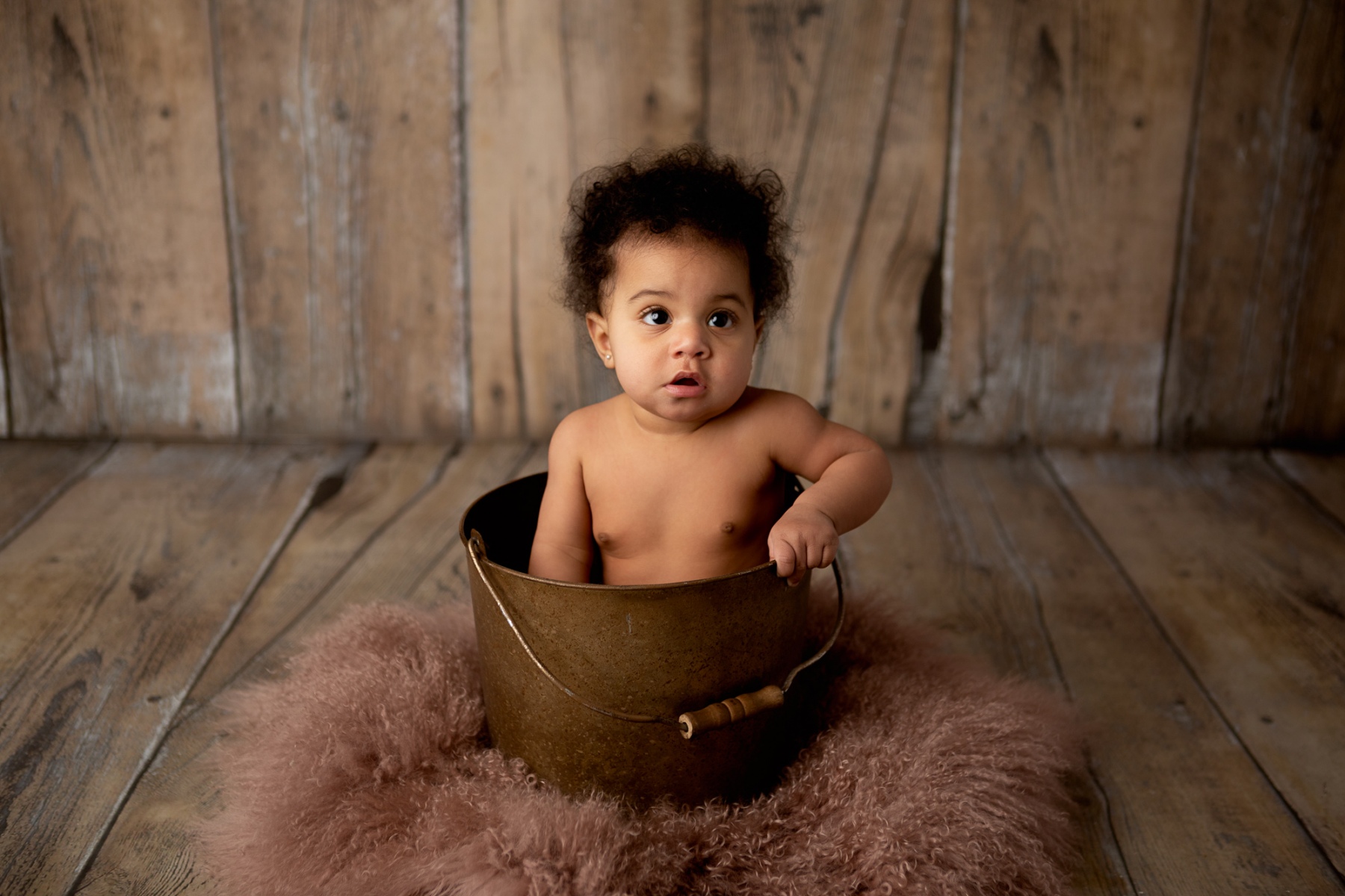 Baby's 6 Month Milestone: Winter Family Photos in Charlottesville, VA - Amy  Nicole Photography