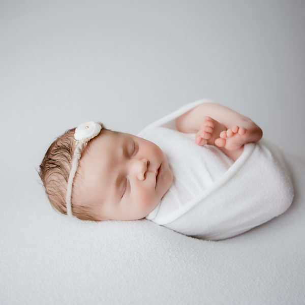 Newborn Photography: Studio