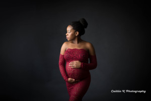 studio maternity portraits