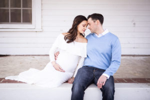 rustic maternity session