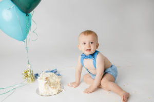baby boy cake smash